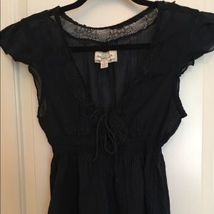 Tank Style Abercrombie and Fitch Women’s Shirt